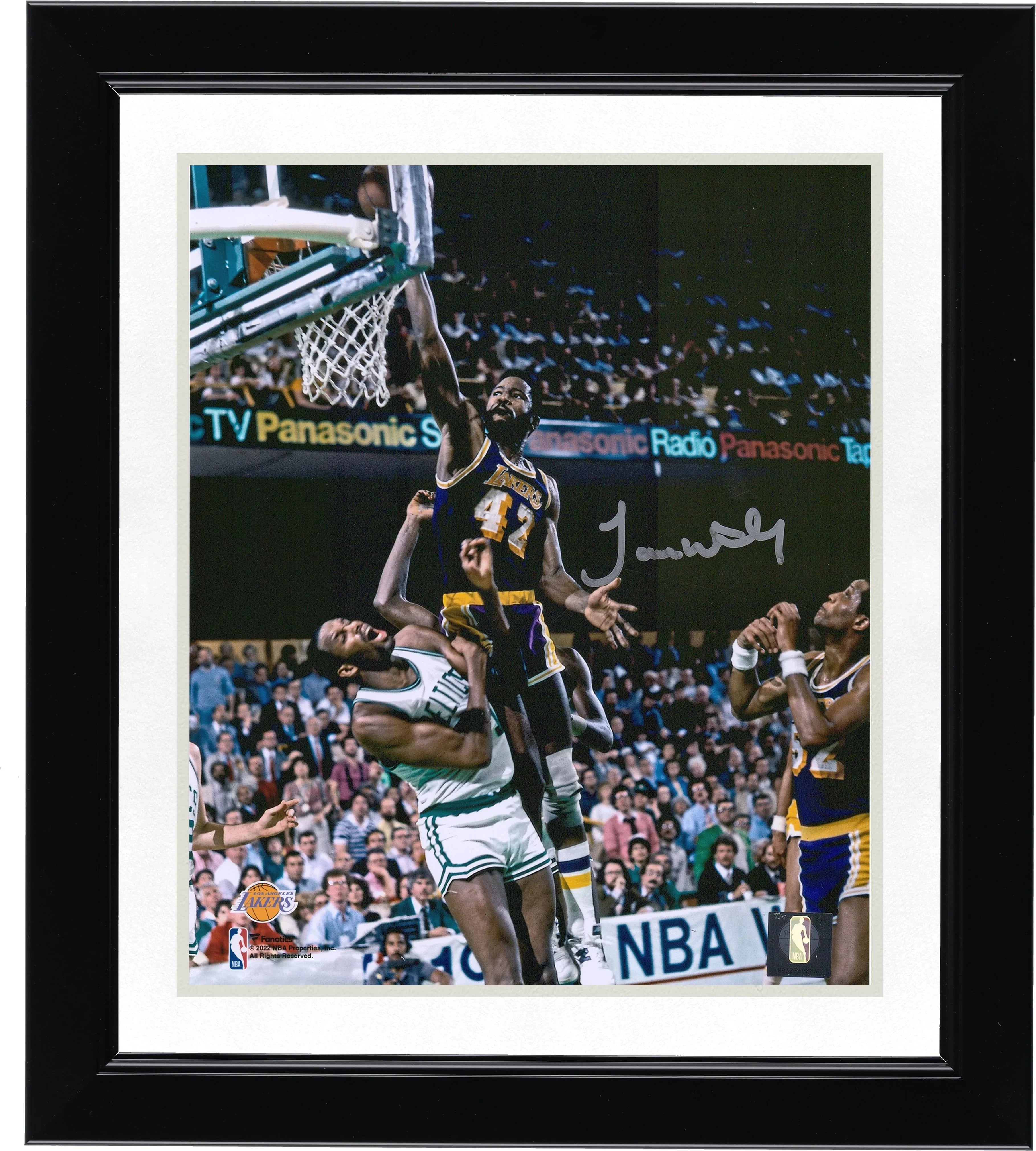 James Worthy Signed 8 x 10 Photo | 1984 NBA Finals Dunk