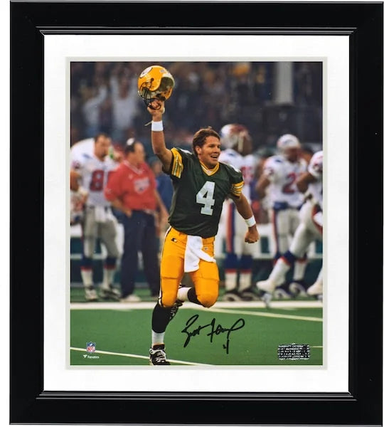 Brett Favre Signed 8 x 10 Photo | Super Bowl XXXI Celebration