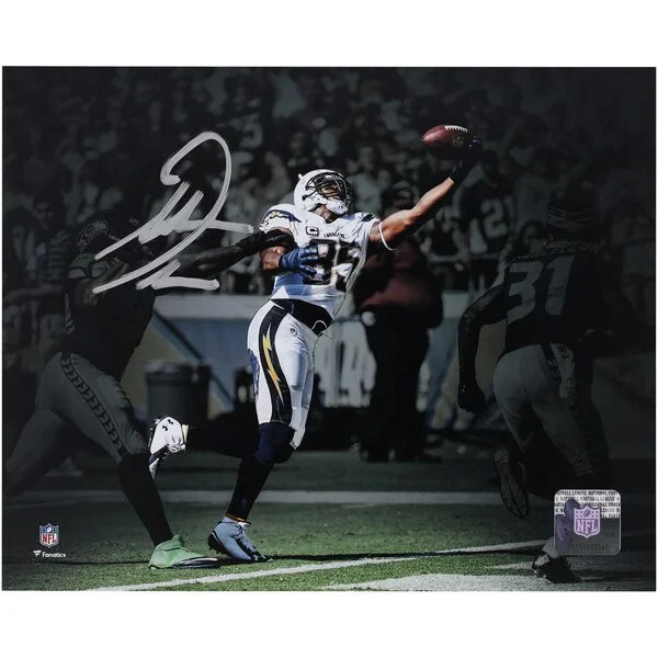 Antonio Gates Signed 8 x 10 One Handed Catch Photo | Chargers