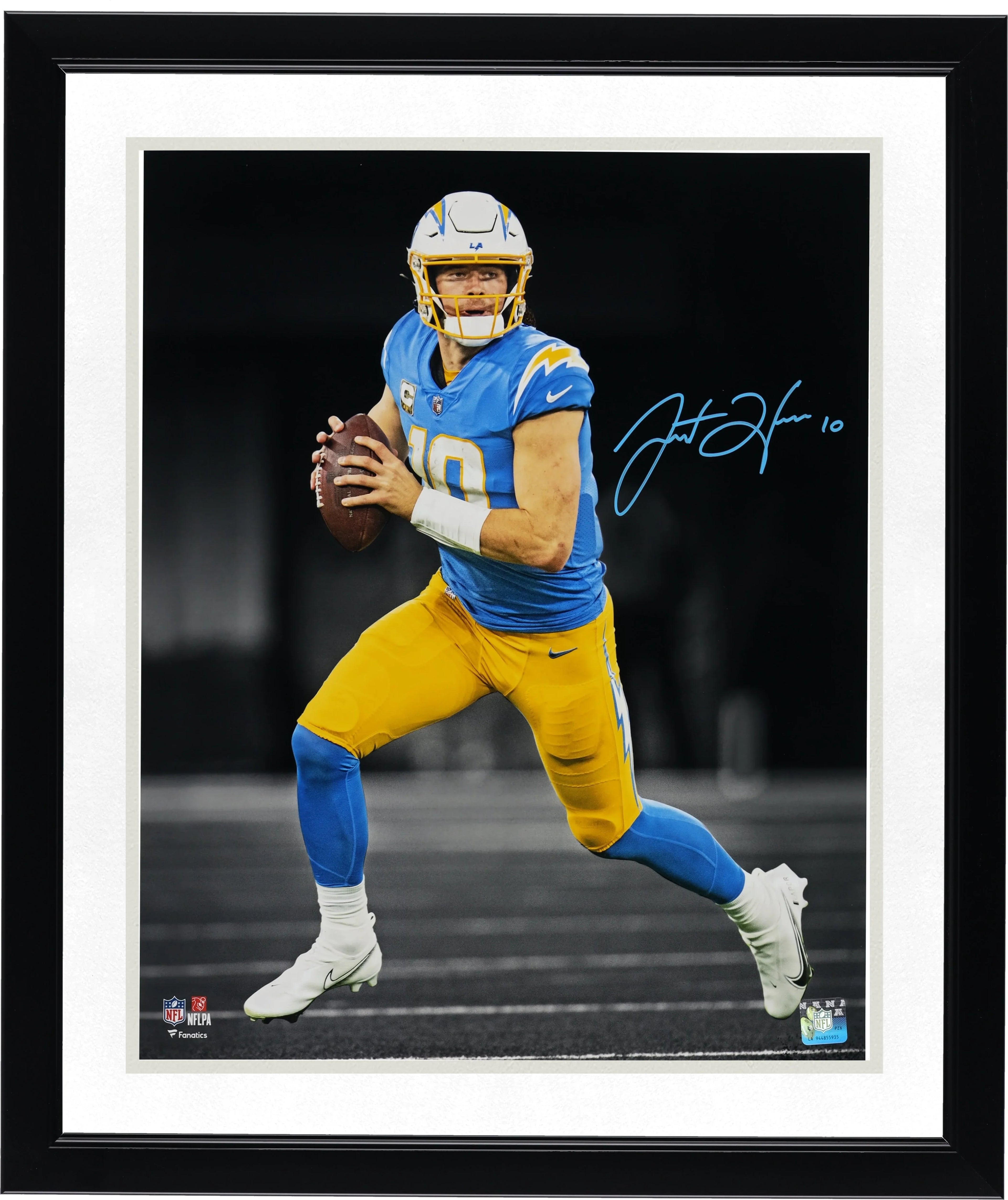 Justin Herbert Signed 16 x 20 Photograph | Los Angeles Chargers