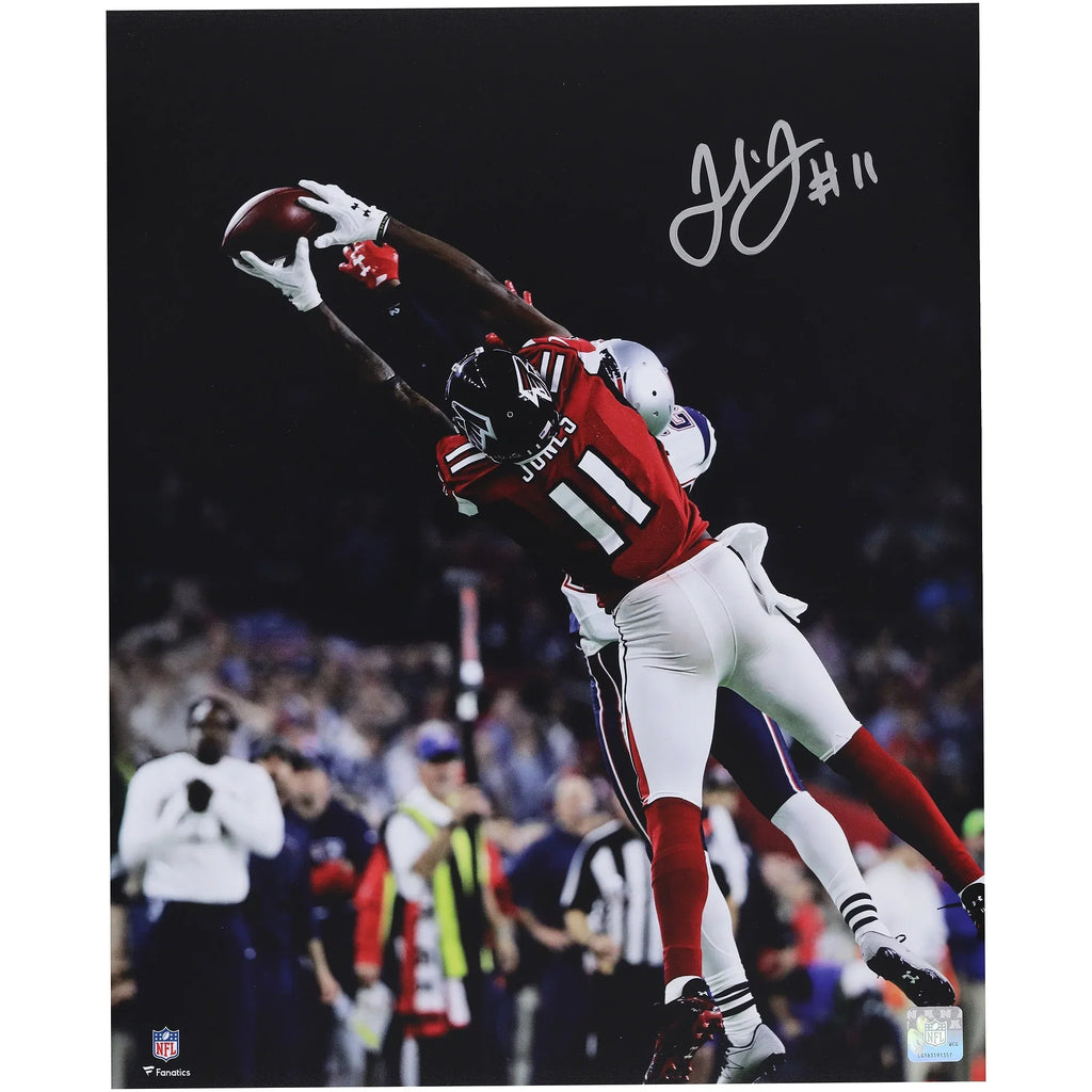 Julio Jones Signed 16 x 20 Super Bowl LI Catch Photo | Atlanta Falcons