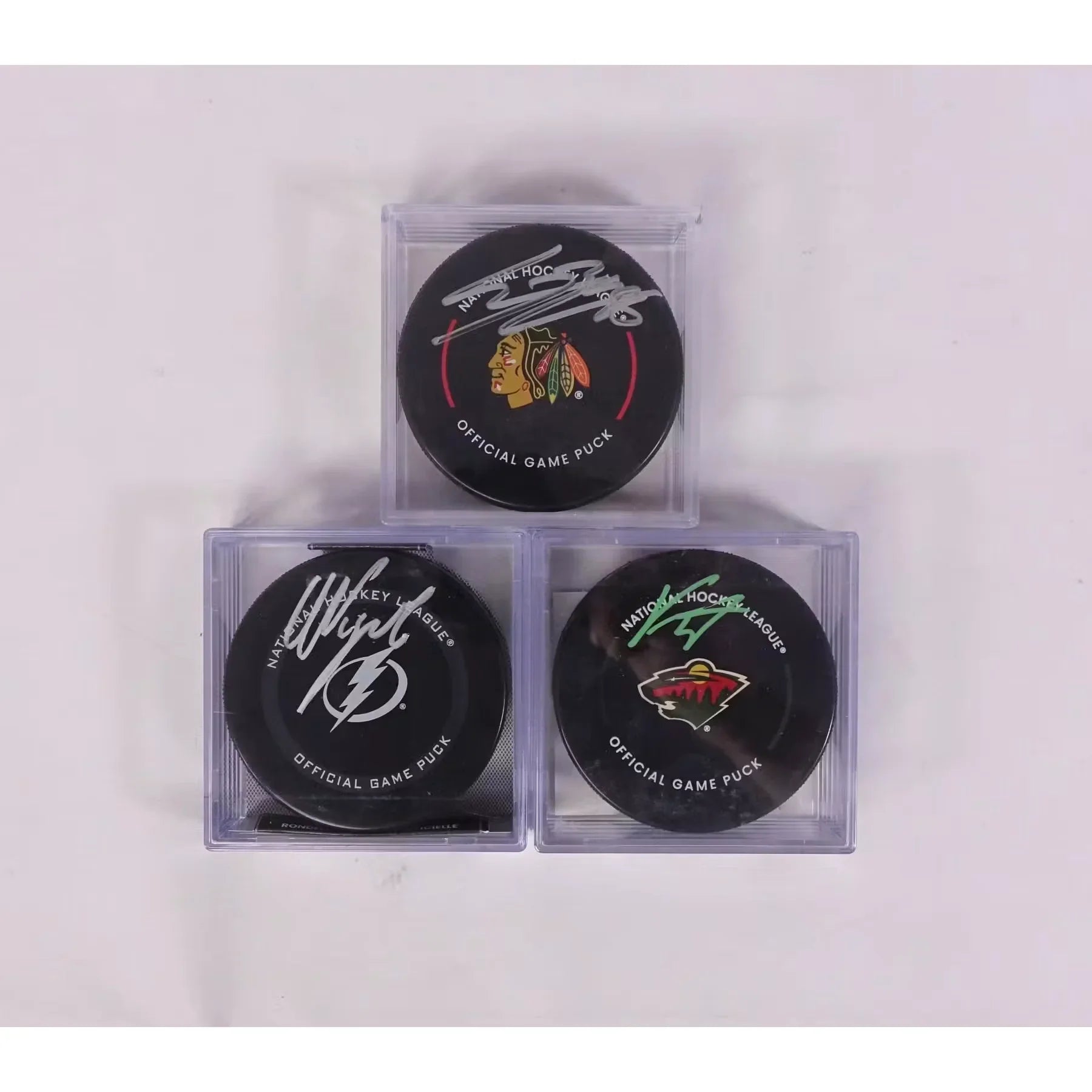 2025-26 Hit Parade Autographed Legendary Hockey Puck Series 9 Hobby Box - Game Puck Edition