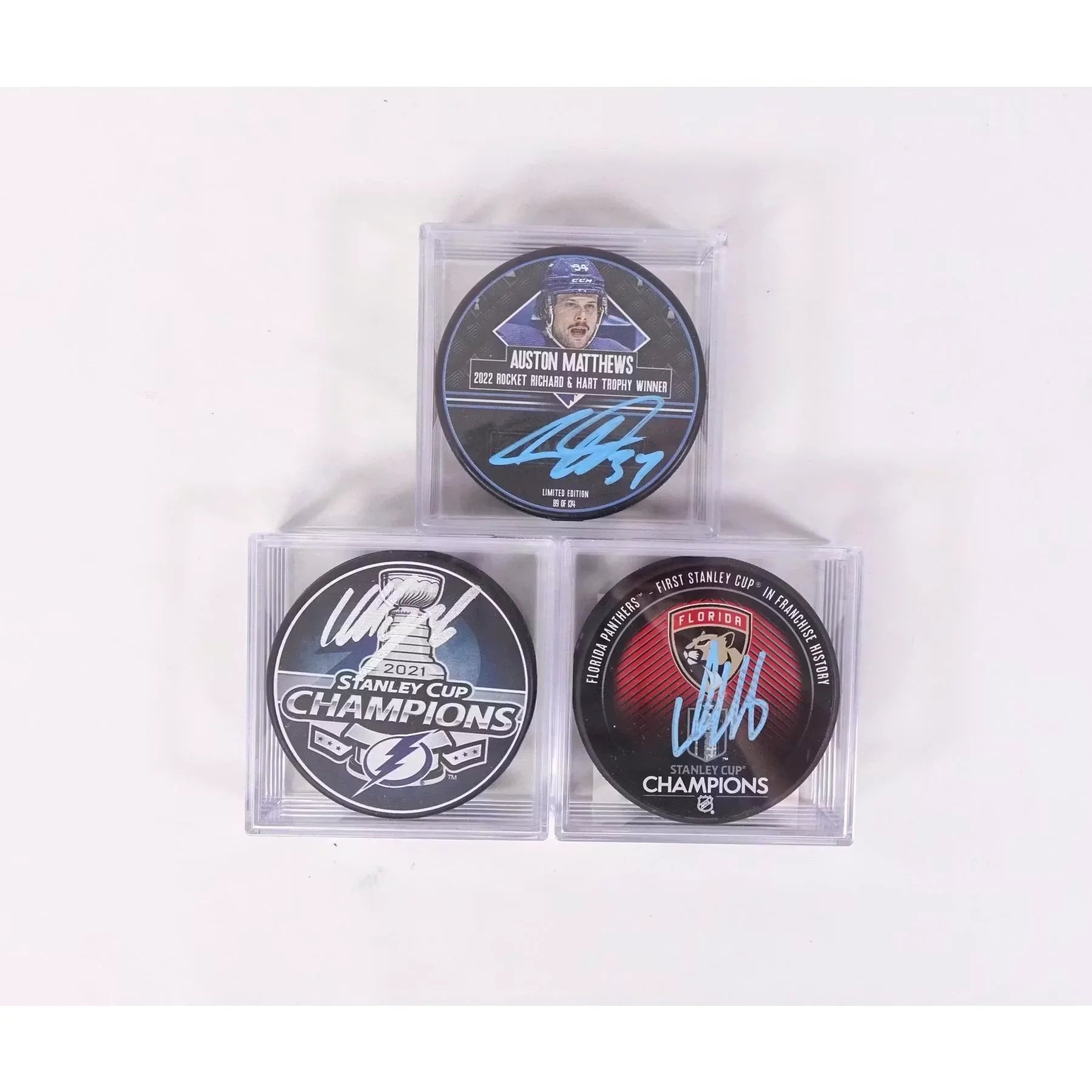 2025-26 Hit Parade Autographed Hockey Puck Series 12 Hobby Box - FROZEN DOZEN Edition