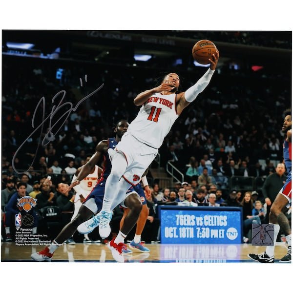 Jalen Brunson New York Knicks Autographed Fanatics Authentic 8" x 10" Layup in White Photograph