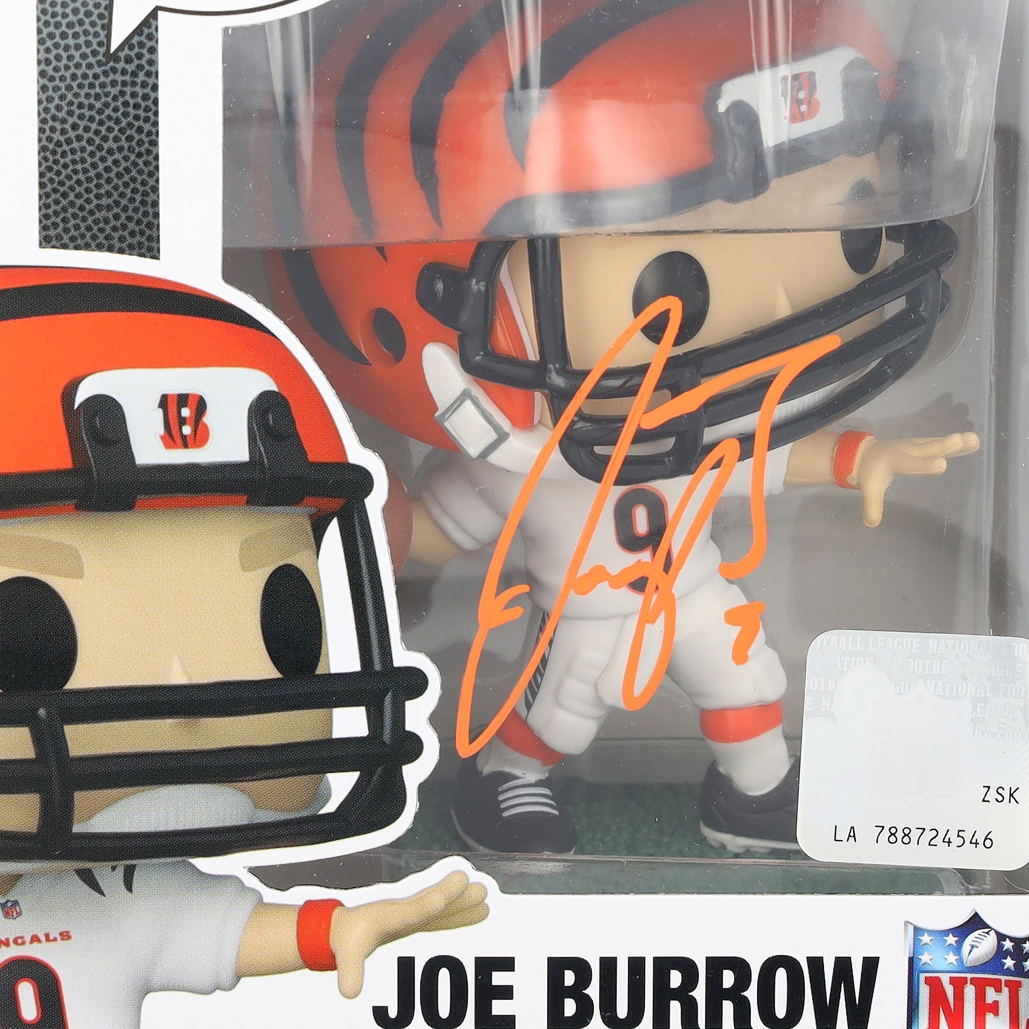 Joe Burrow Cincinnati Bengals Autographed Fanatics Authentic #159 White Jersey Funko Pop! Figurine