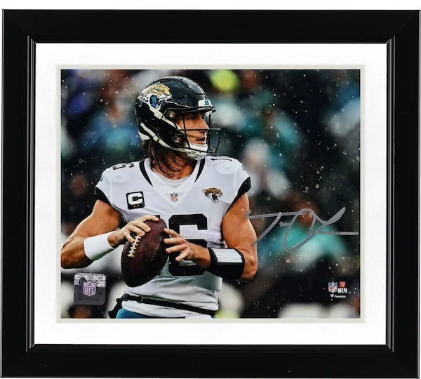 Trevor Lawrence Signed 8 x 10 Signed Photograph | Jacksonville Jaguars