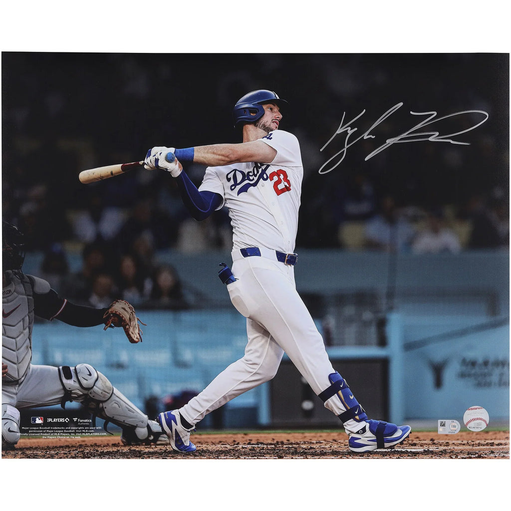 Kyle Tucker Signed 16 x 20 Photograph | Los Angeles Dodgers