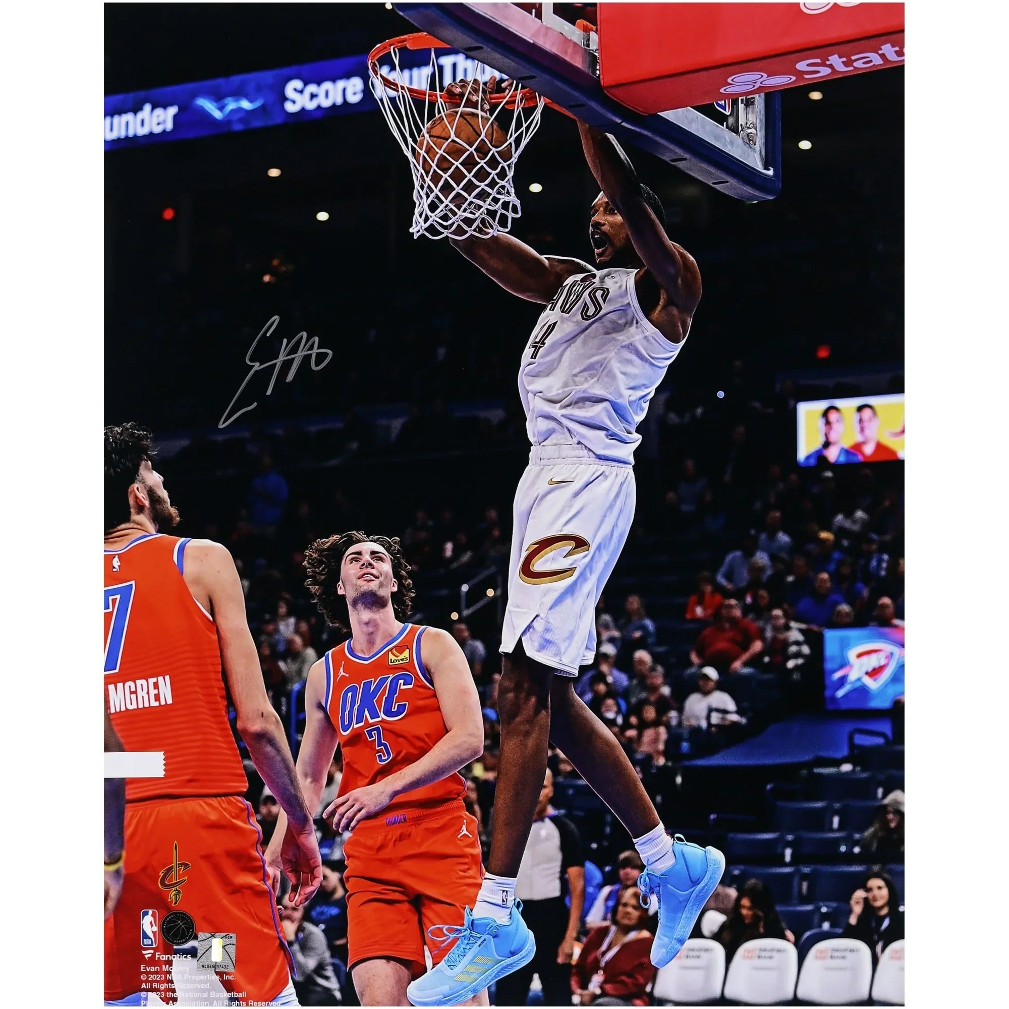 Evan Mobley Signed 16 x 20 Photograph | Cavaliers Dunking