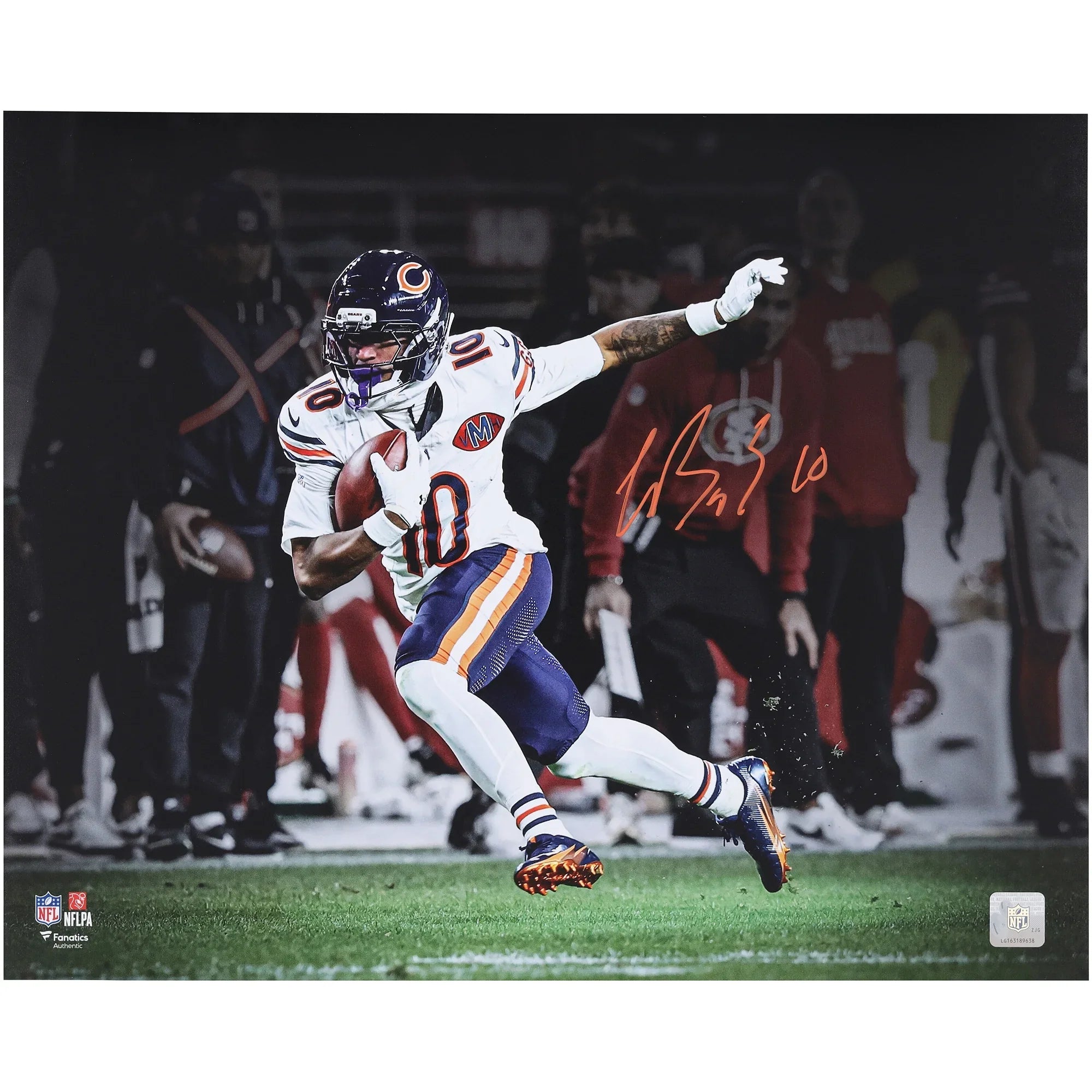 Luther Burden III Signed Chicago Bears 16 x 20 Photo | Authenticated