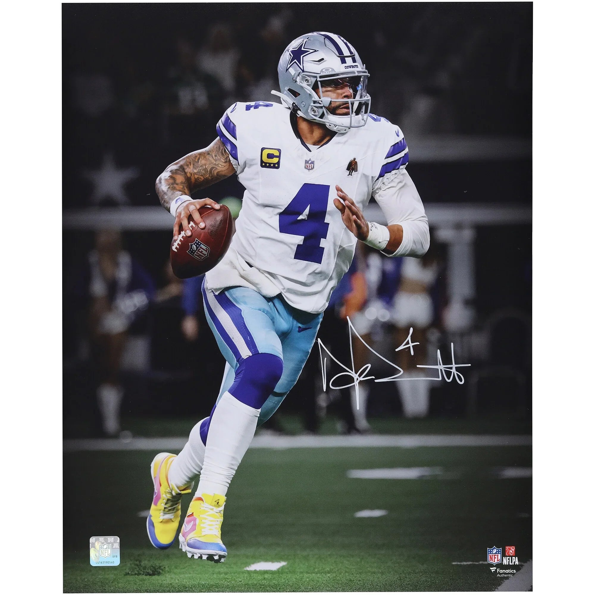 Dak Prescott Signed 16 x 20 Photograph | Dallas Cowboys