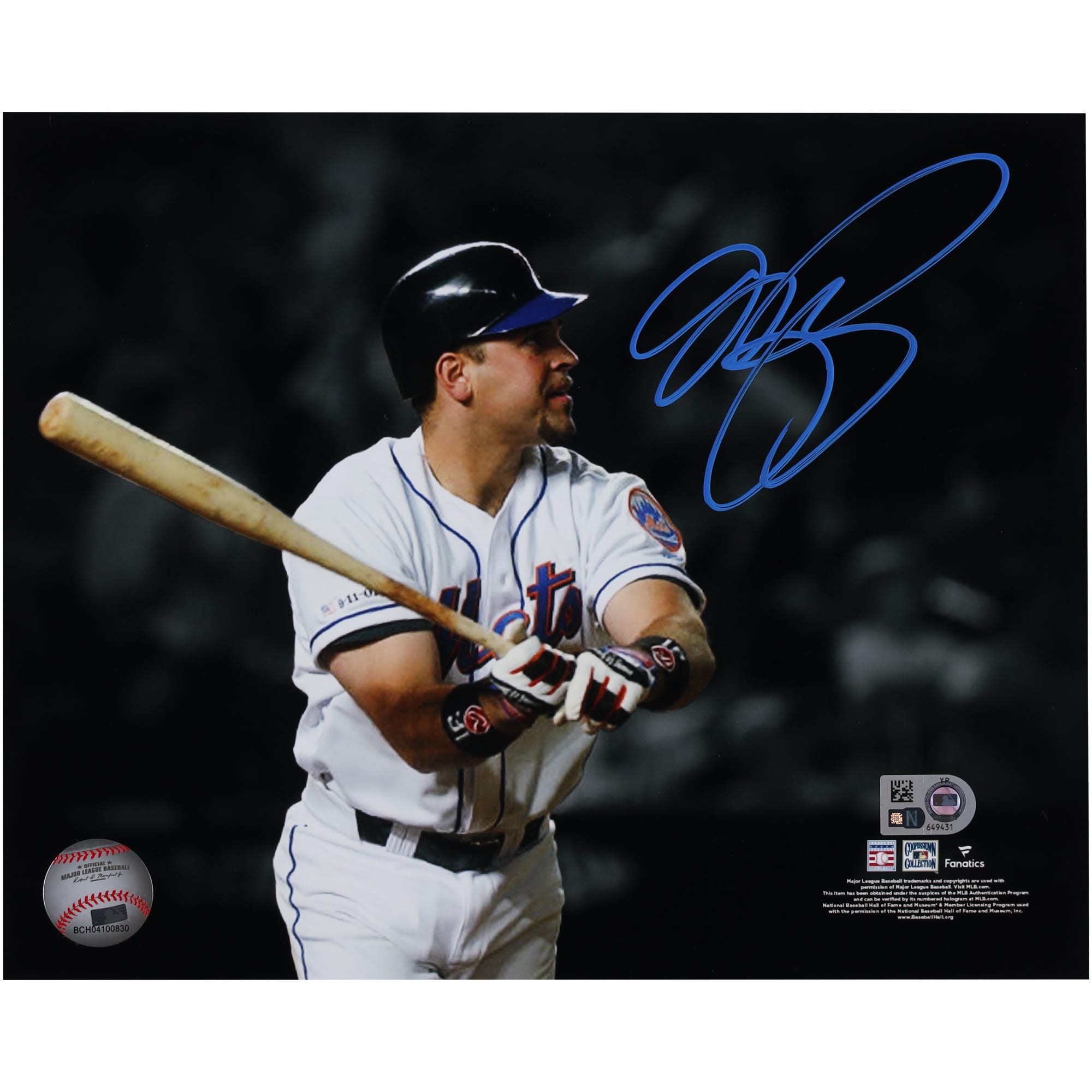 Mike Piazza New York Mets Autographed Fanatics Authentic 8" x 10" Home Run Spotlight Photograph