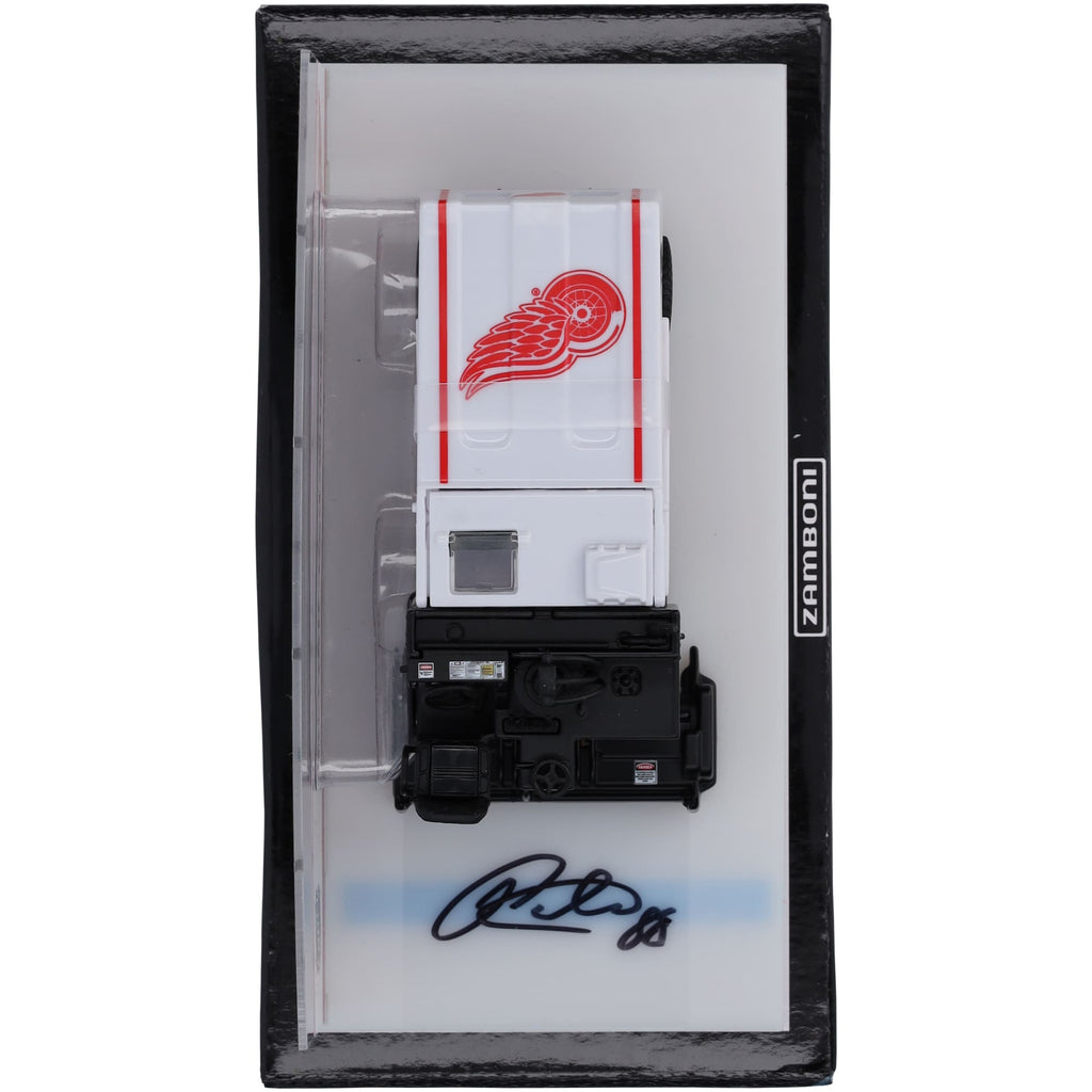 Patrick Kane Detroit Red Wings Autographed Fanatics Authentic 1:43 Scale Die-Cast Zamboni