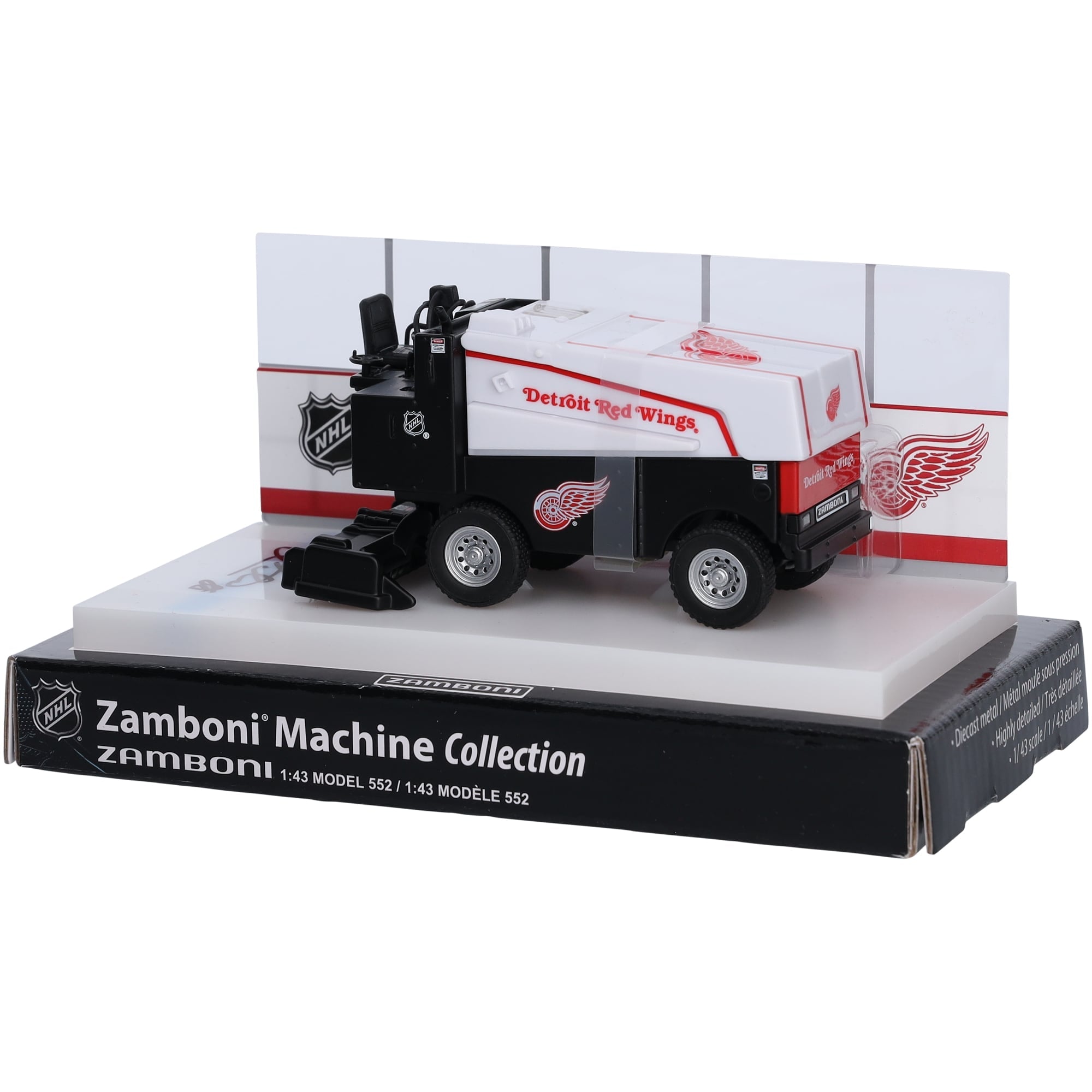 Patrick Kane Detroit Red Wings Autographed Fanatics Authentic 1:43 Scale Die-Cast Zamboni