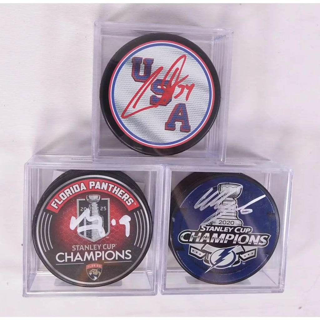 2025-26 Hit Parade Autographed Elite Hockey Puck Series 16 | Hobby Box
